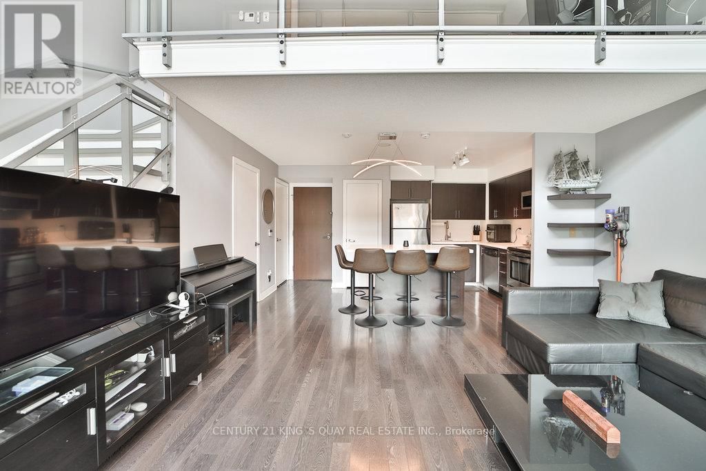 212 - 80 WESTERN BATTERY ROAD Image 5