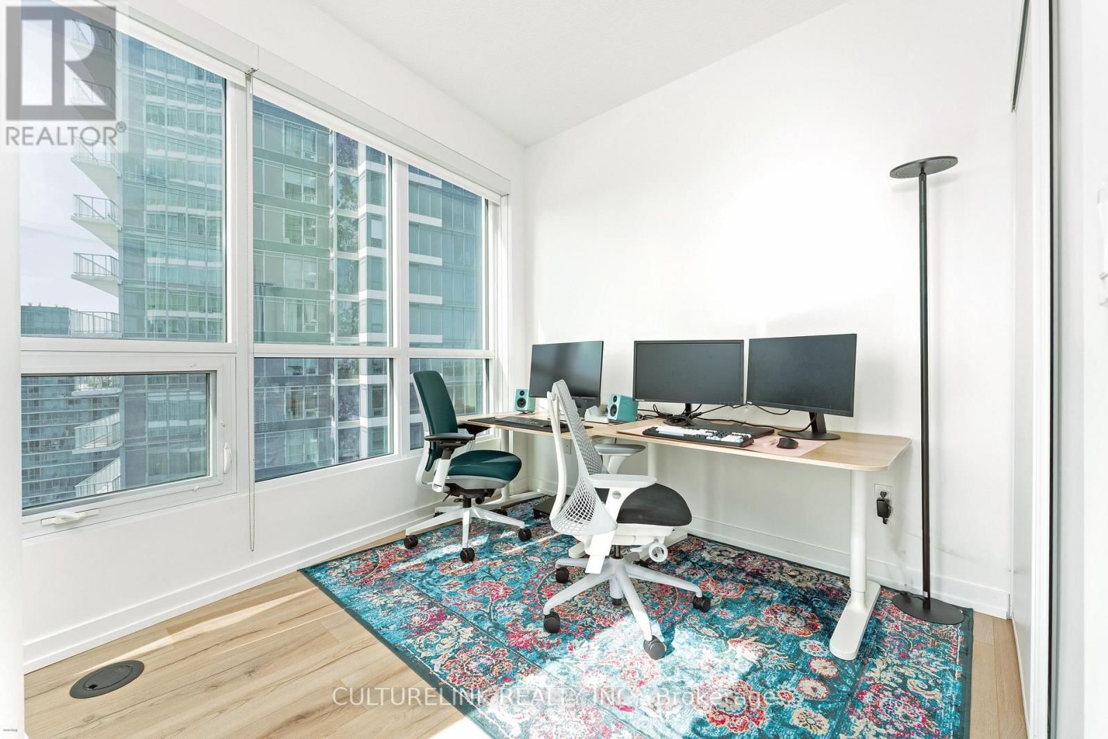 2008 - 117 MCMAHON DRIVE Image 13