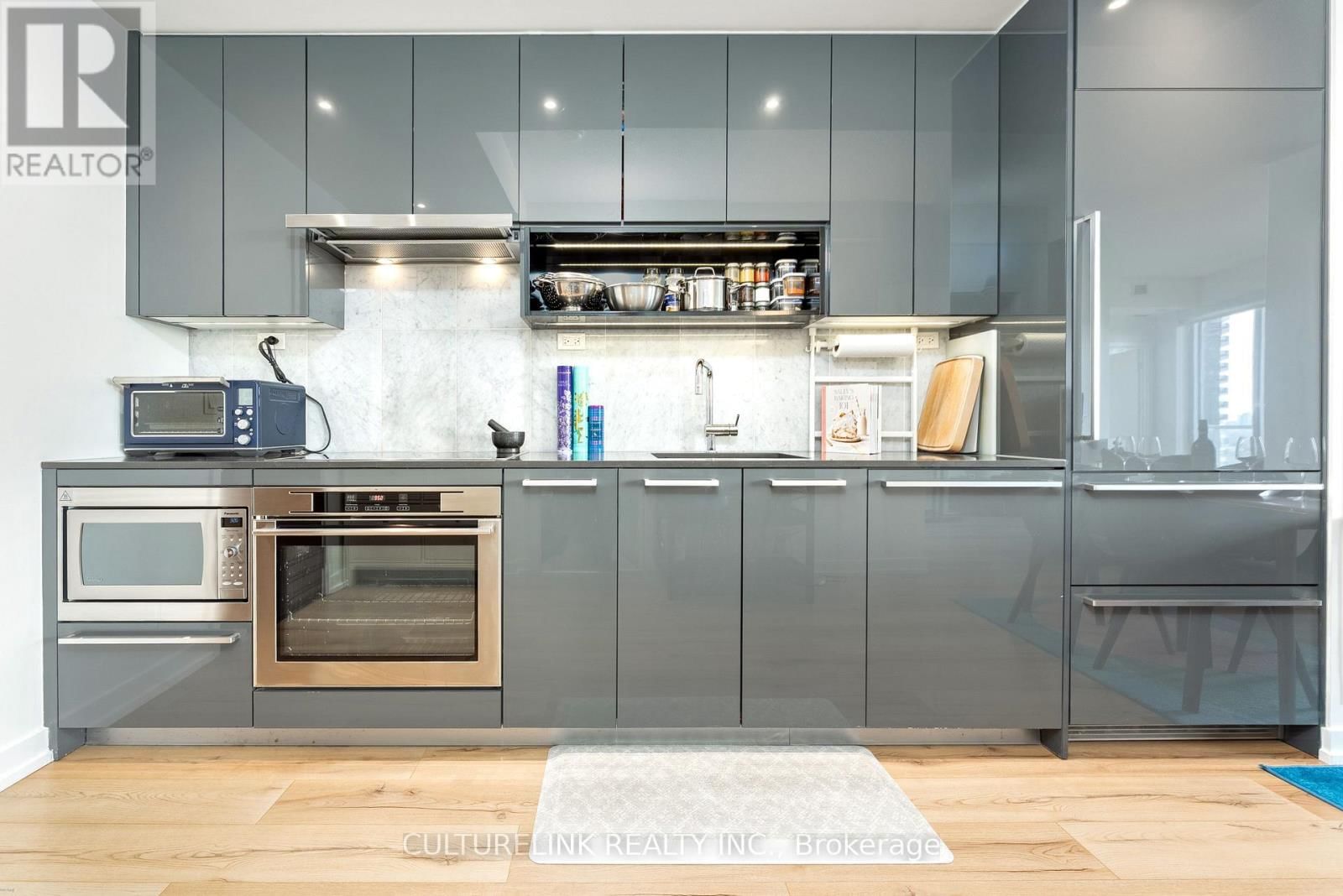 2008 - 117 MCMAHON DRIVE Image 5