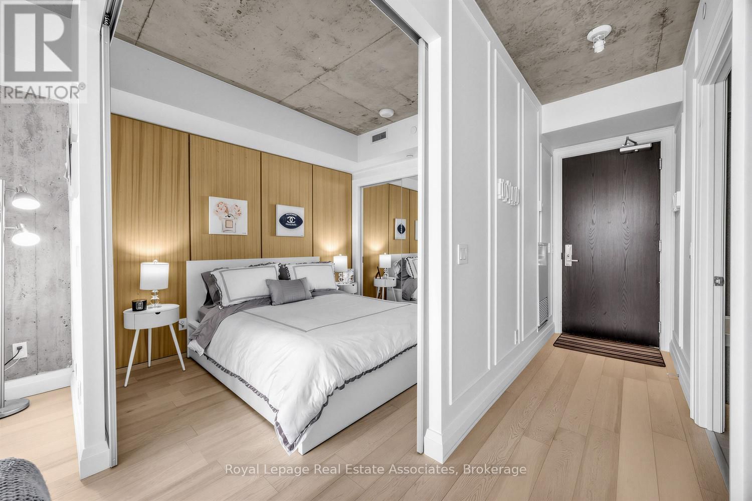 3102 - 224 KING STREET WEST Image 11