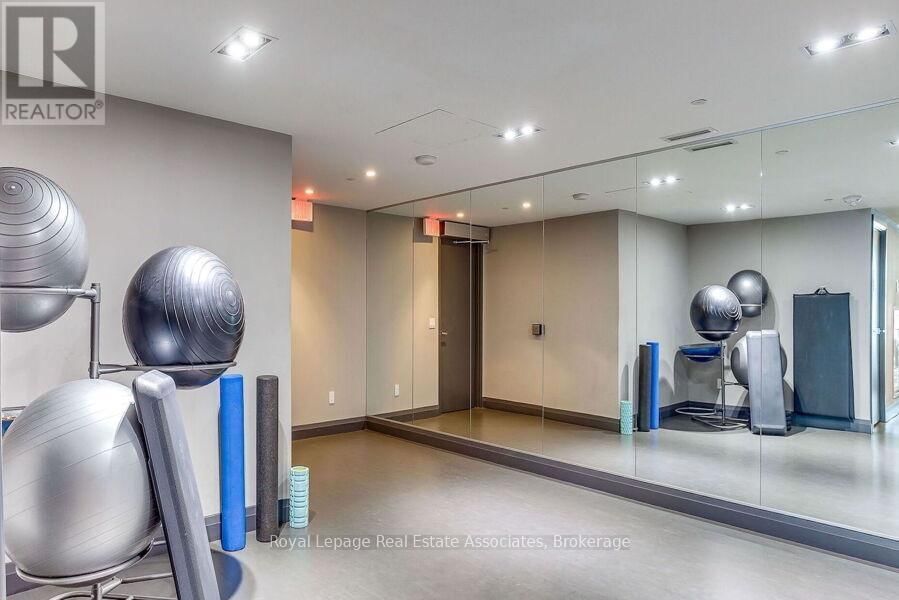 3102 - 224 KING STREET WEST Image 20