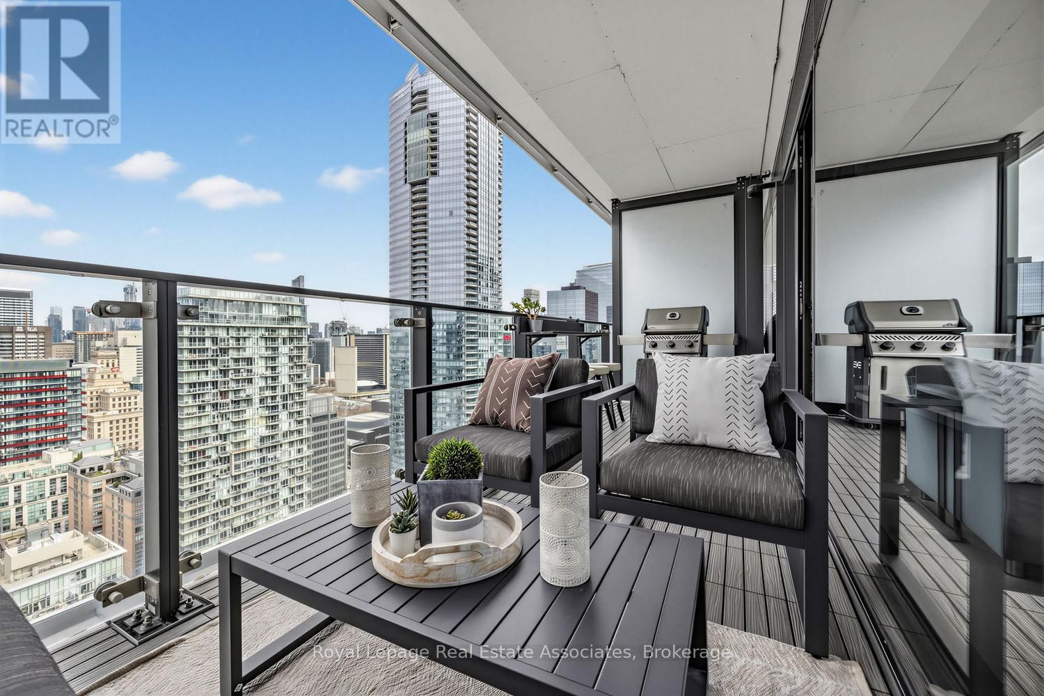 3102 - 224 KING STREET WEST Image 8