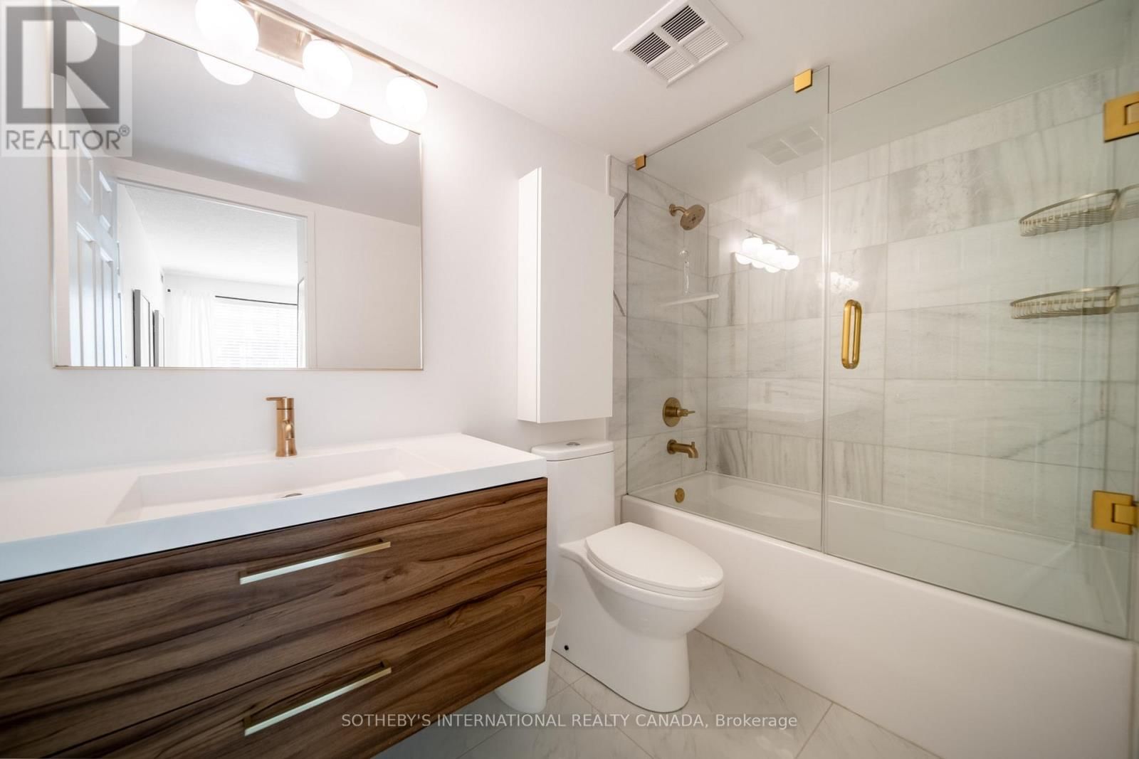 1105 - 230 KING STREET EAST Image 30