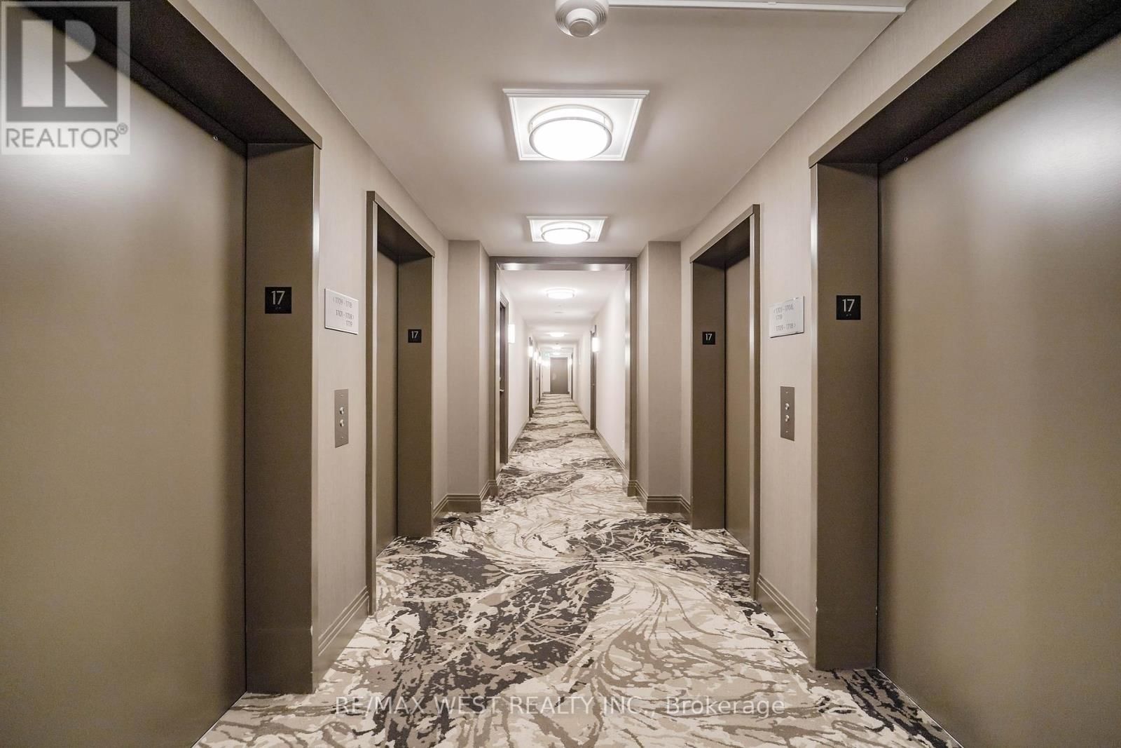 1717 - 188 DORIS AVENUE Image 3