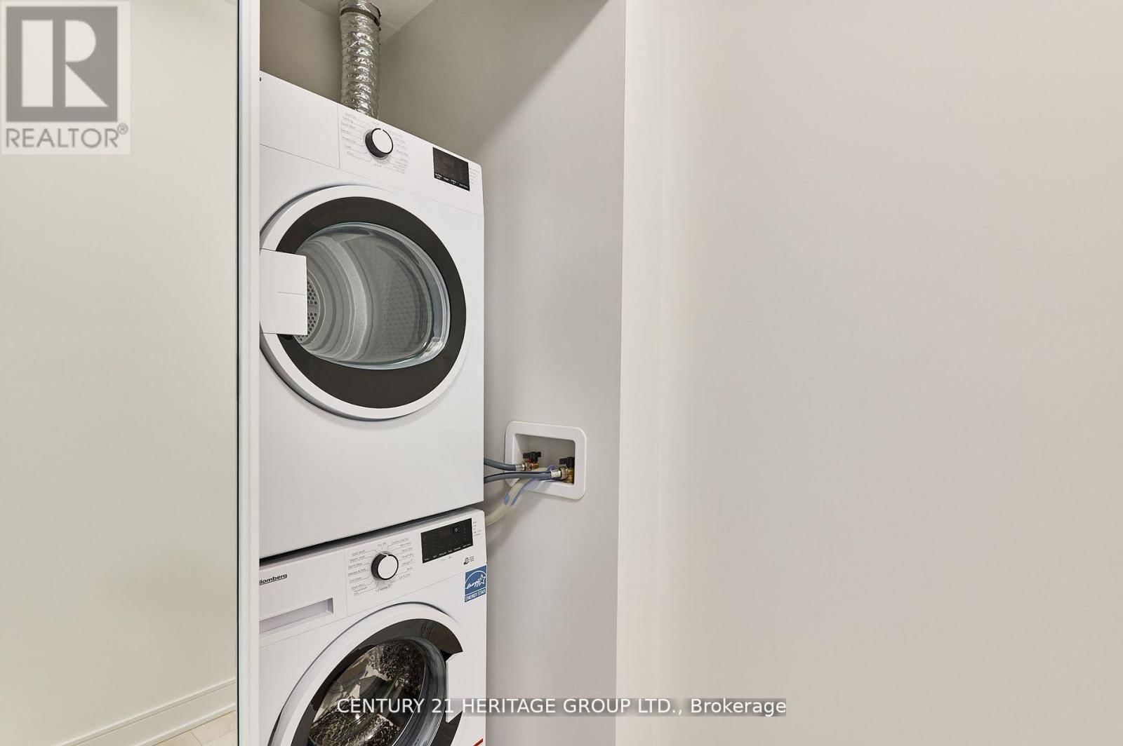 S560 - 180 MILL STREET Image 25