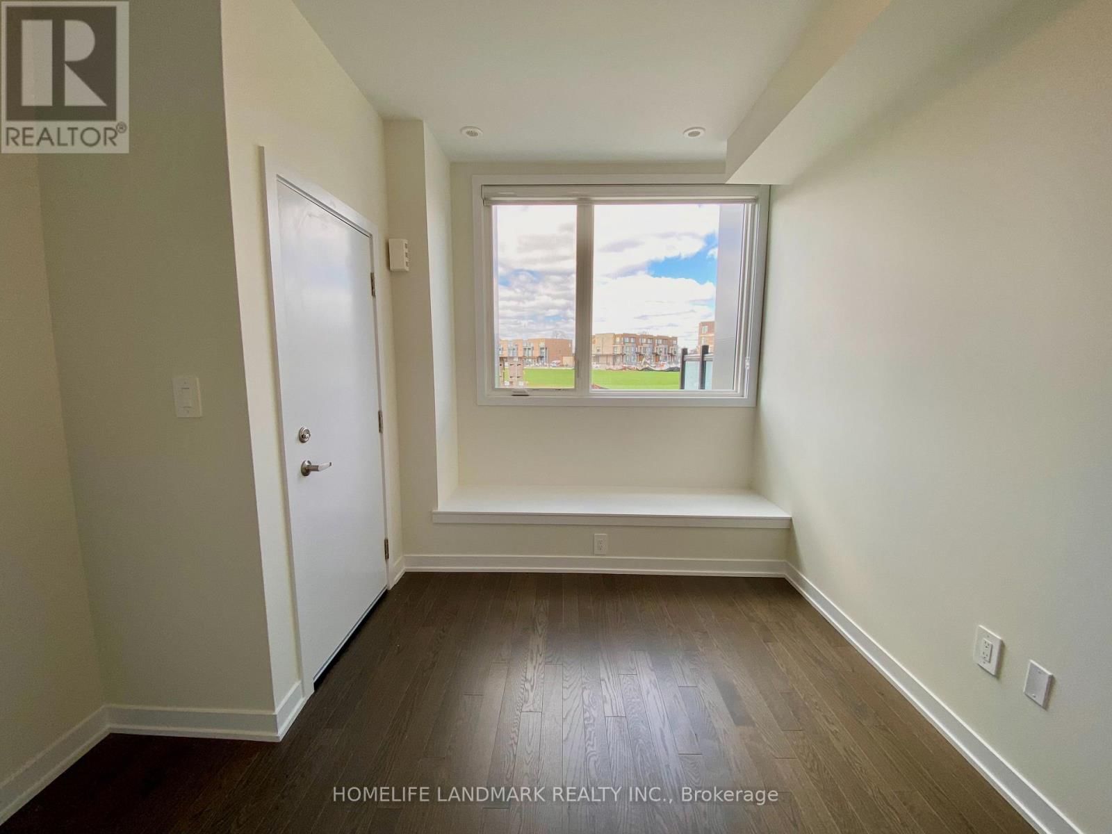 Main - 416 LAWRENCE HEIGHTS WAY Image 6