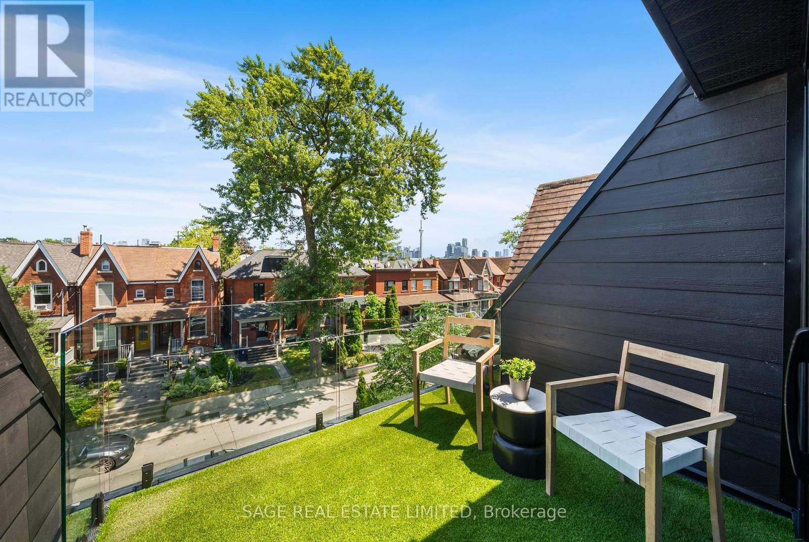 72 MONTROSE AVENUE Image 29