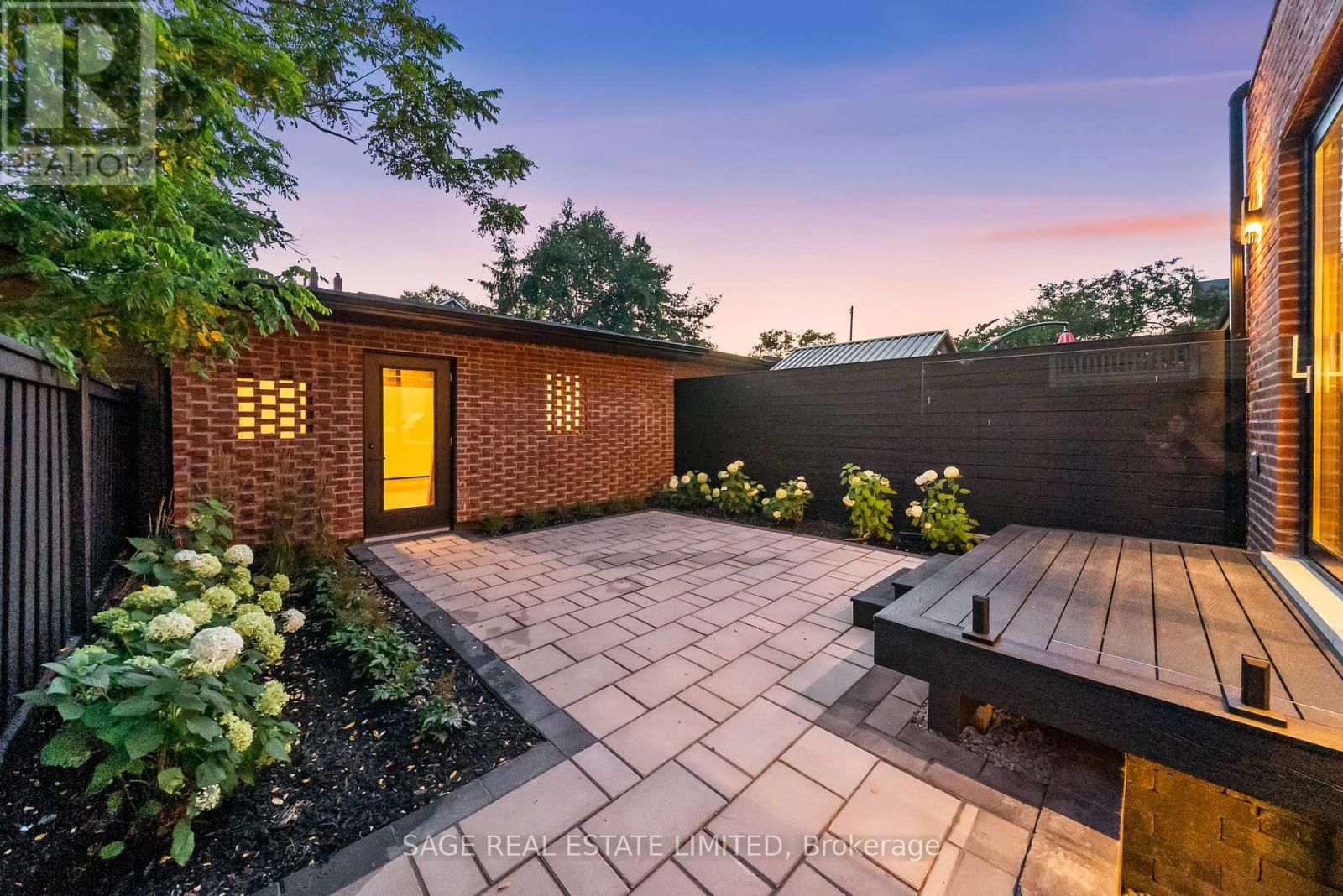 72 MONTROSE AVENUE Image 43