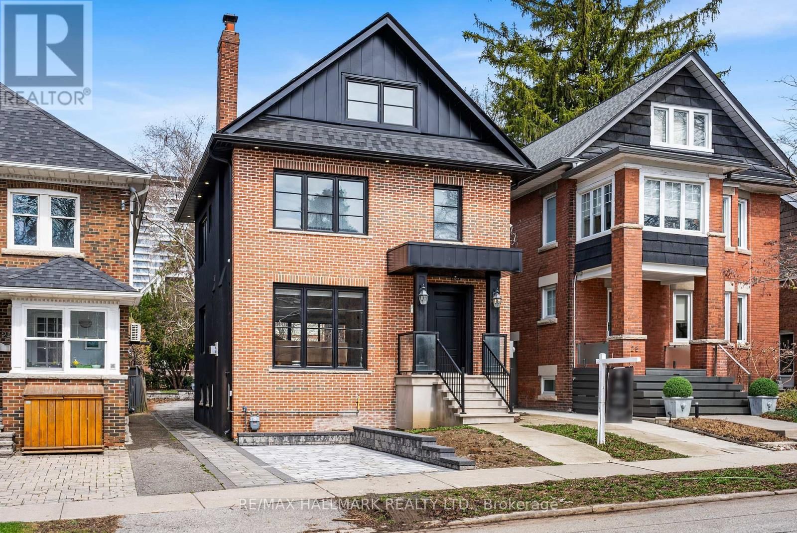 26 CAREY ROAD Image 1