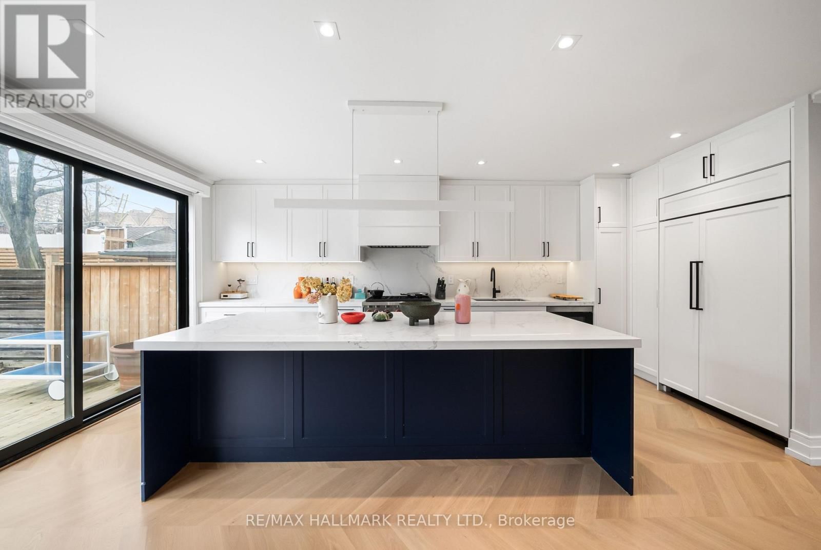 26 CAREY ROAD Image 13