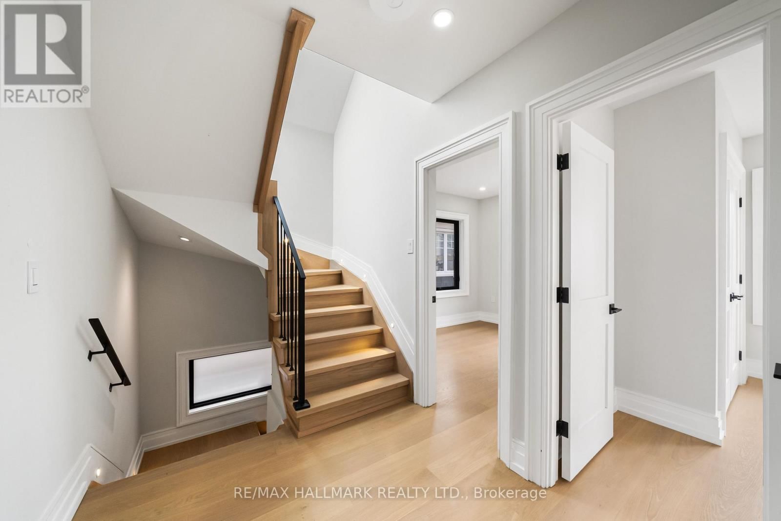 26 CAREY ROAD Image 20