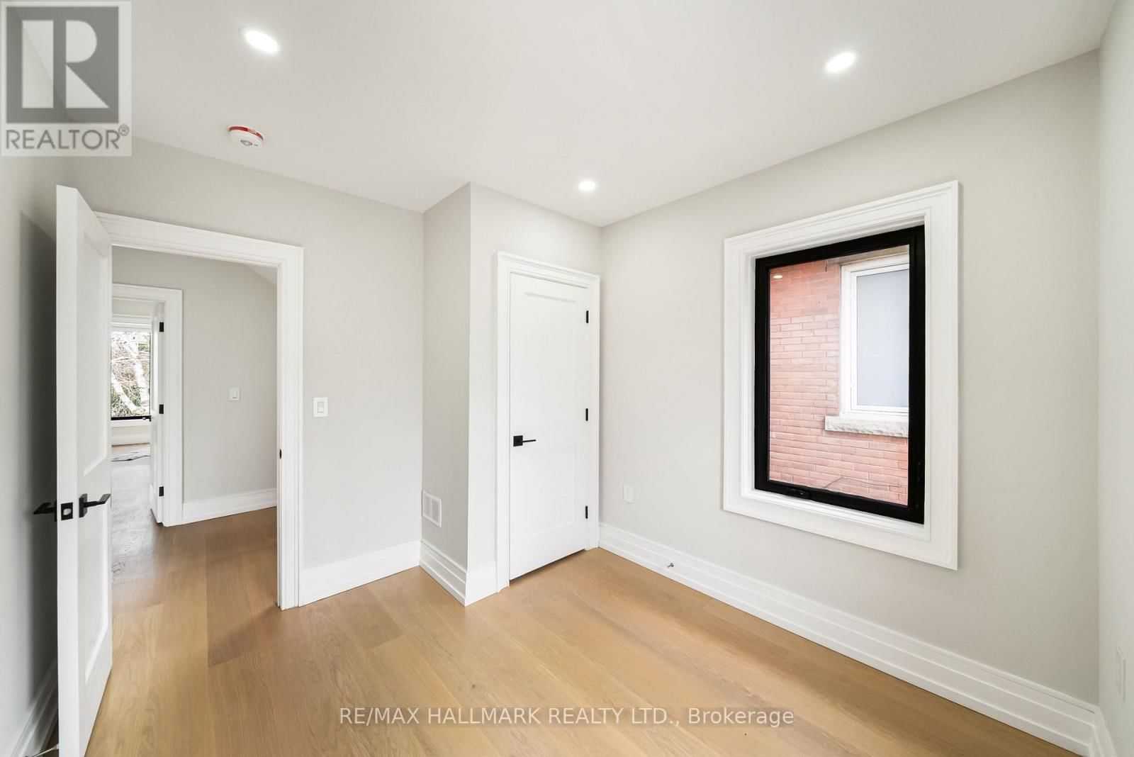 26 CAREY ROAD Image 21