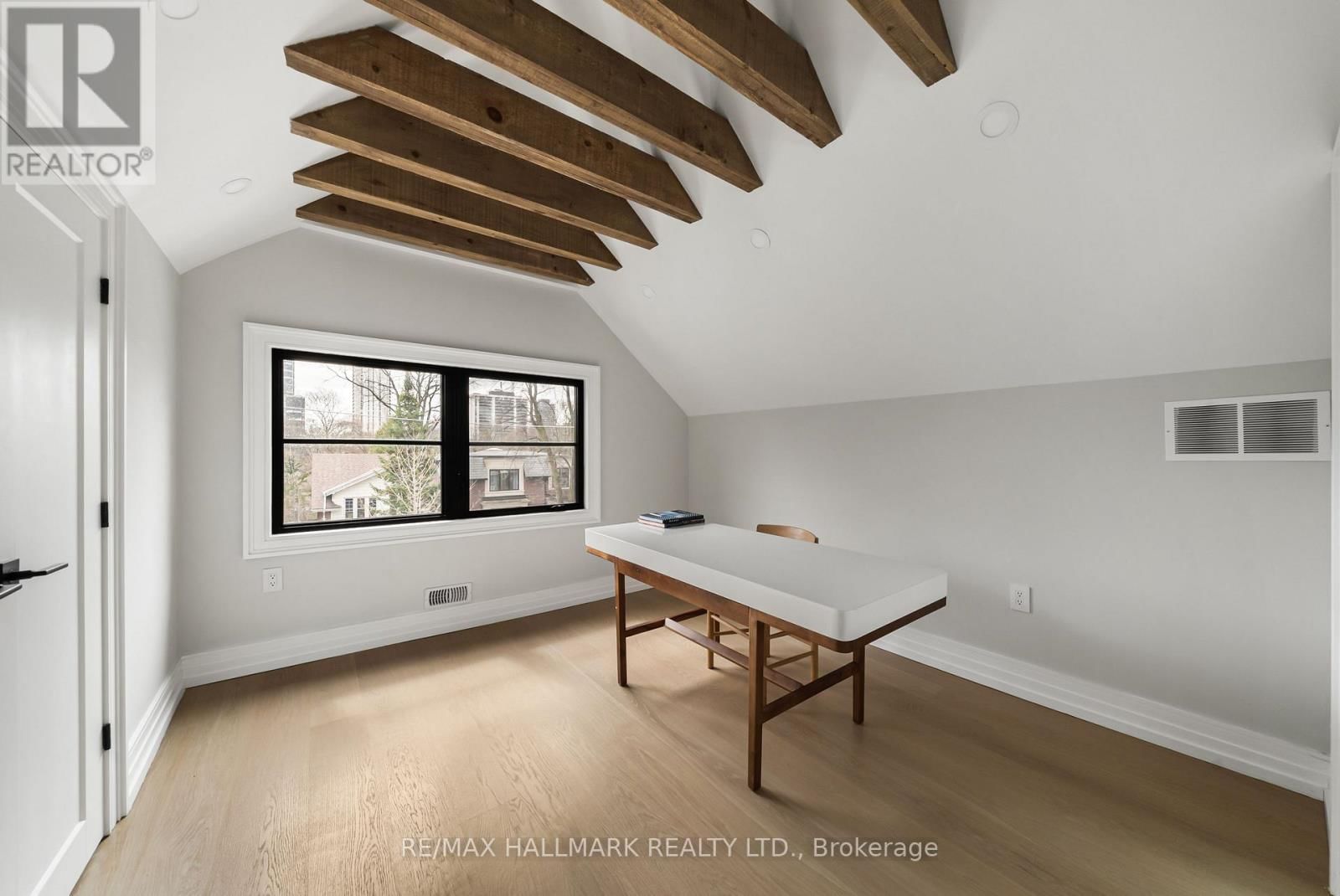 26 CAREY ROAD Image 30