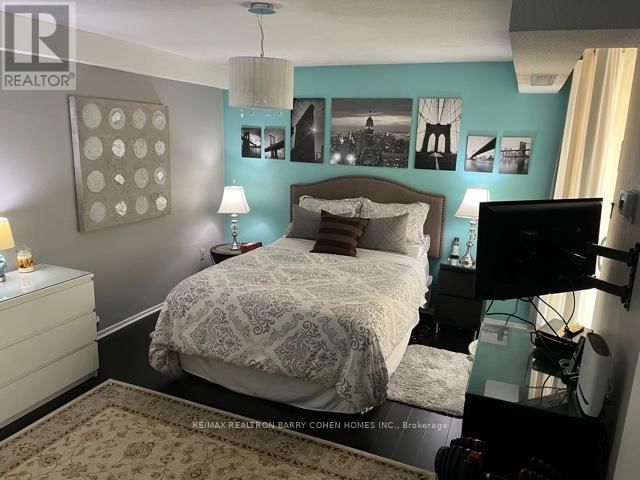 304 - 150 NEPTUNE DRIVE Image 1