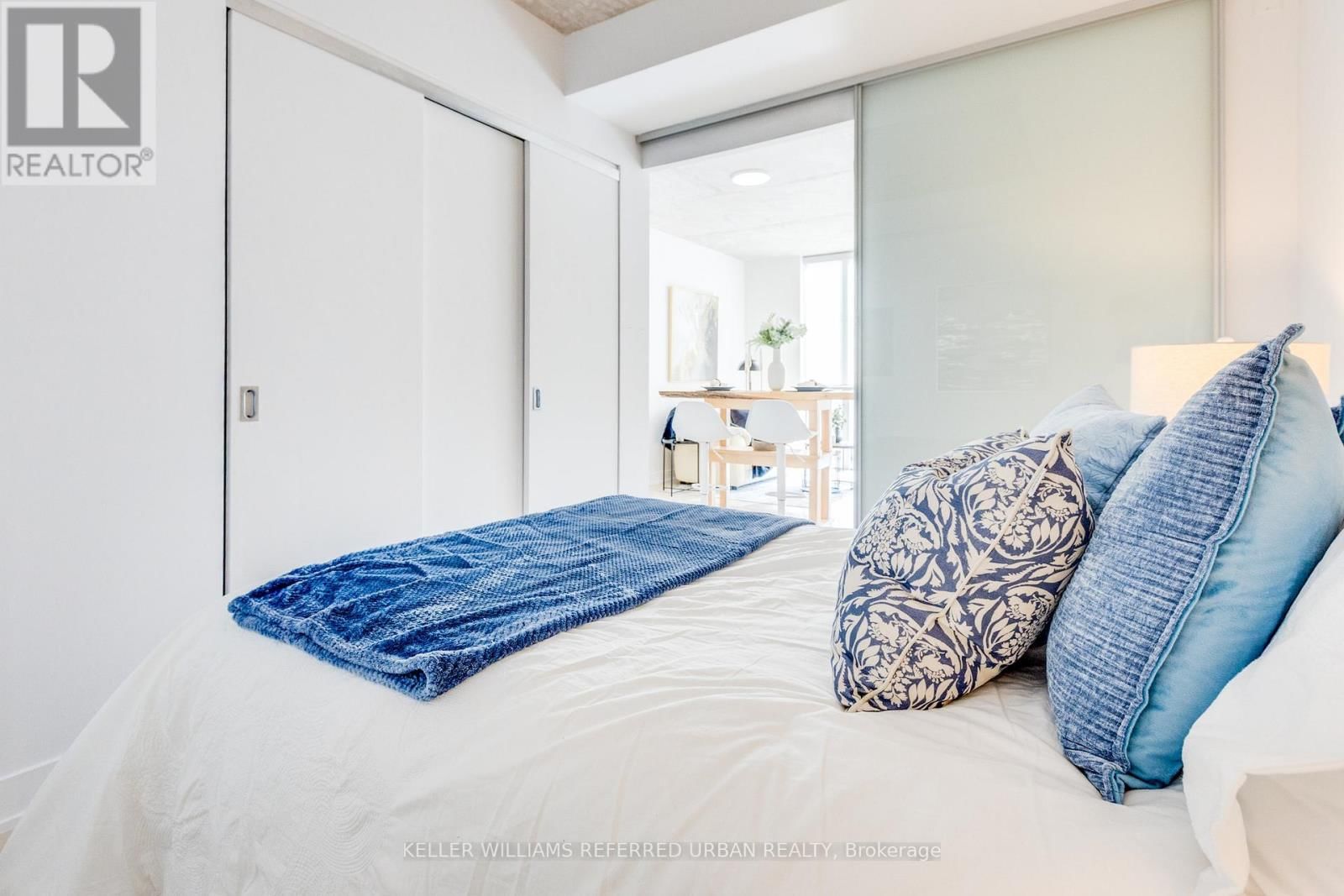 208 - 2 GLADSTONE AVENUE Image 23