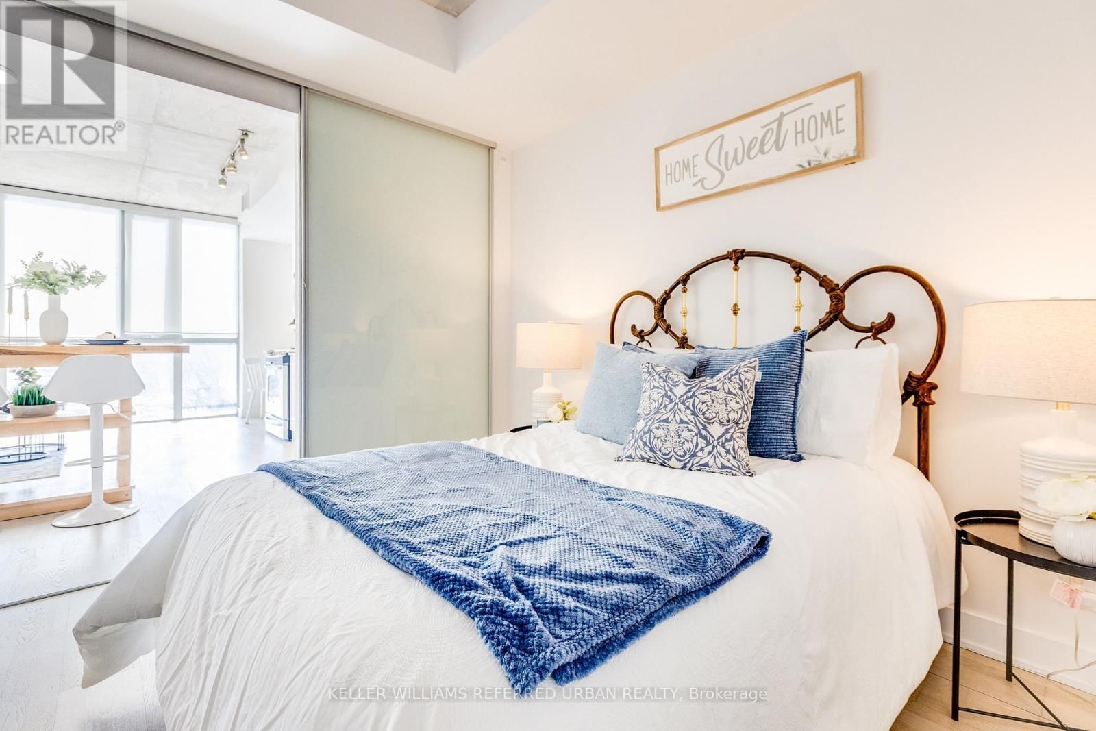 208 - 2 GLADSTONE AVENUE Image 24