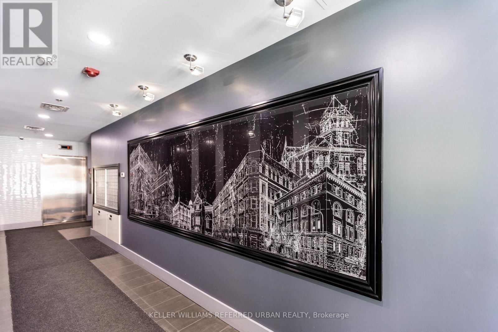 208 - 2 GLADSTONE AVENUE Image 4