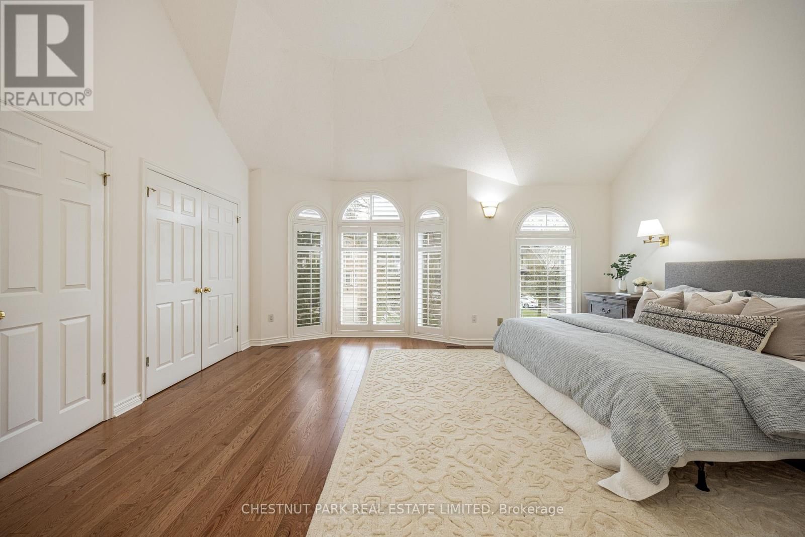 263 ERSKINE AVENUE Image 22