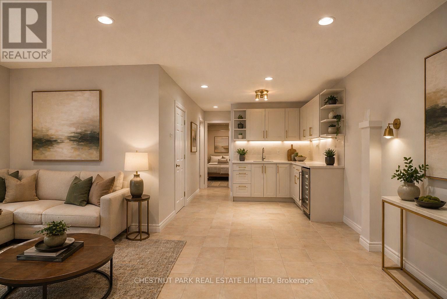 263 ERSKINE AVENUE Image 40