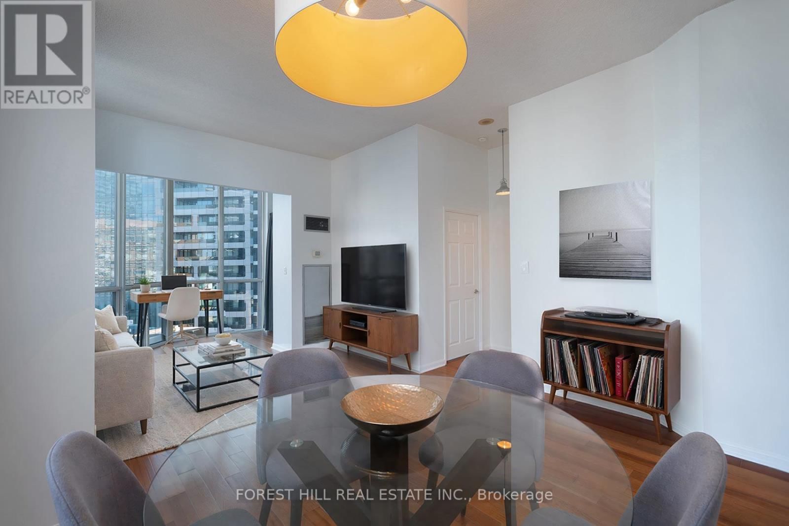 2405 - 24 WELLESLEY STREET WEST Image 17