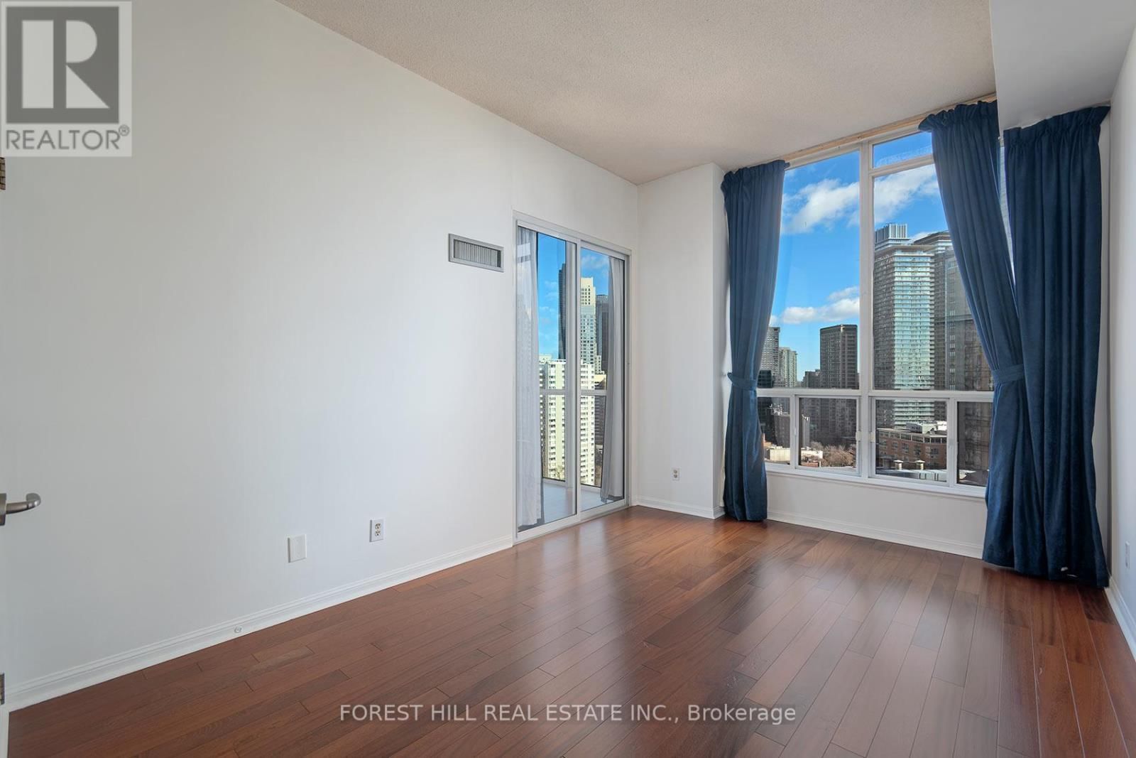 2405 - 24 WELLESLEY STREET WEST Image 24