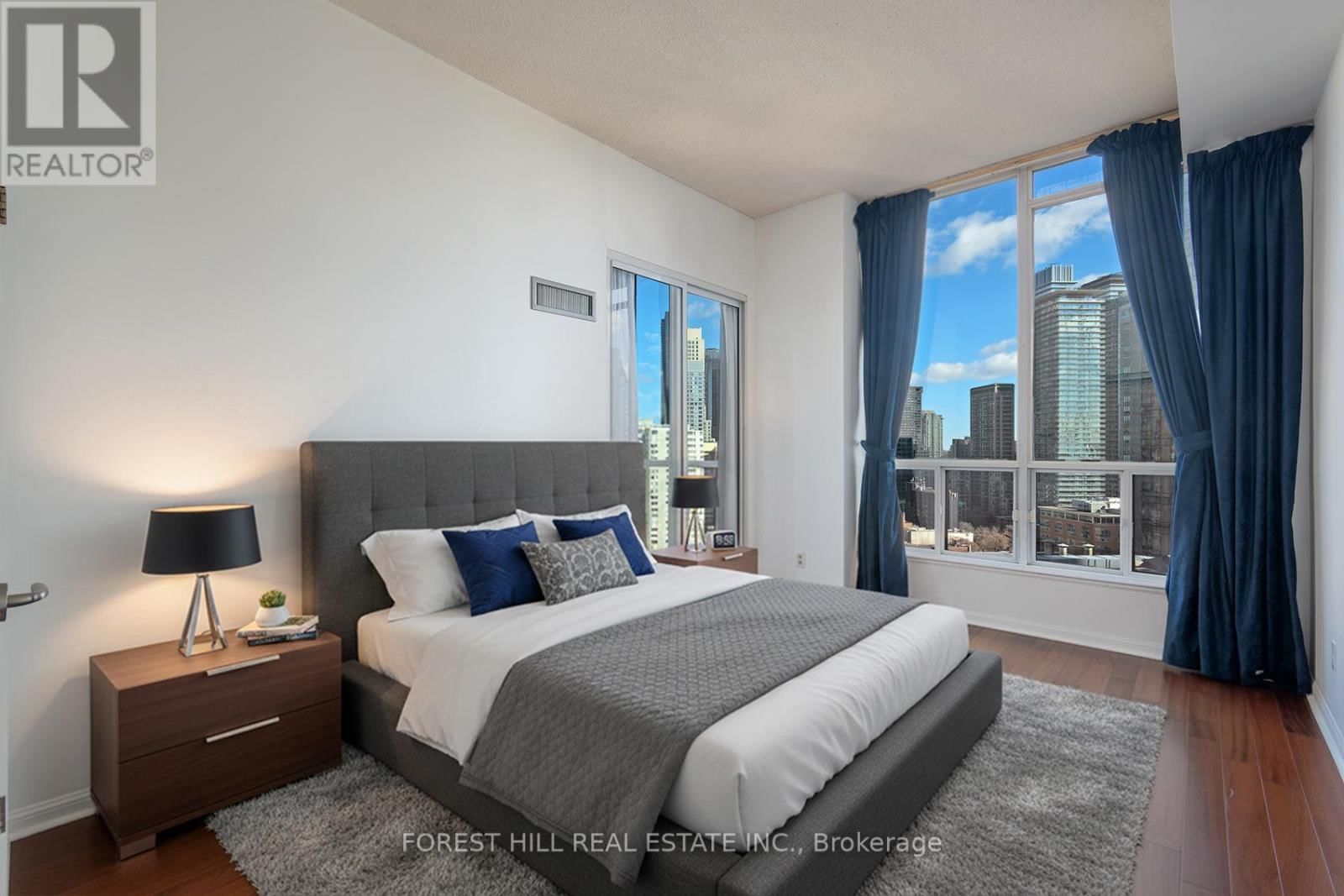 2405 - 24 WELLESLEY STREET WEST Image 25