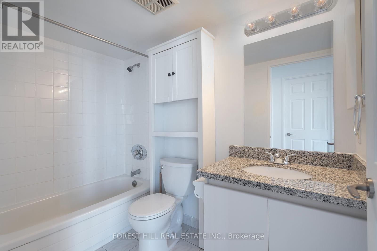 2405 - 24 WELLESLEY STREET WEST Image 27