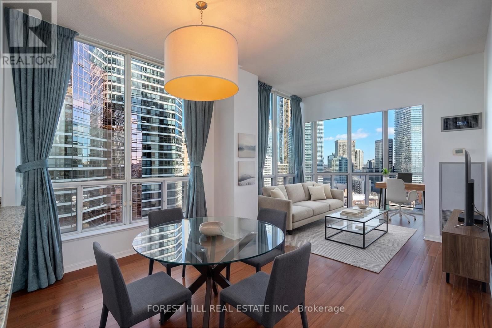 2405 - 24 WELLESLEY STREET WEST Image 5