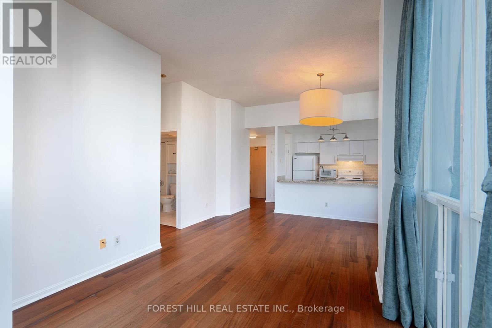 2405 - 24 WELLESLEY STREET WEST Image 6