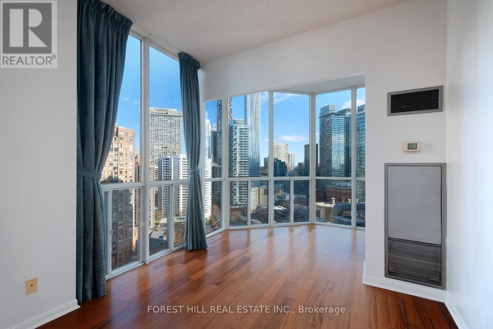 2405 - 24 WELLESLEY STREET WEST Image 7