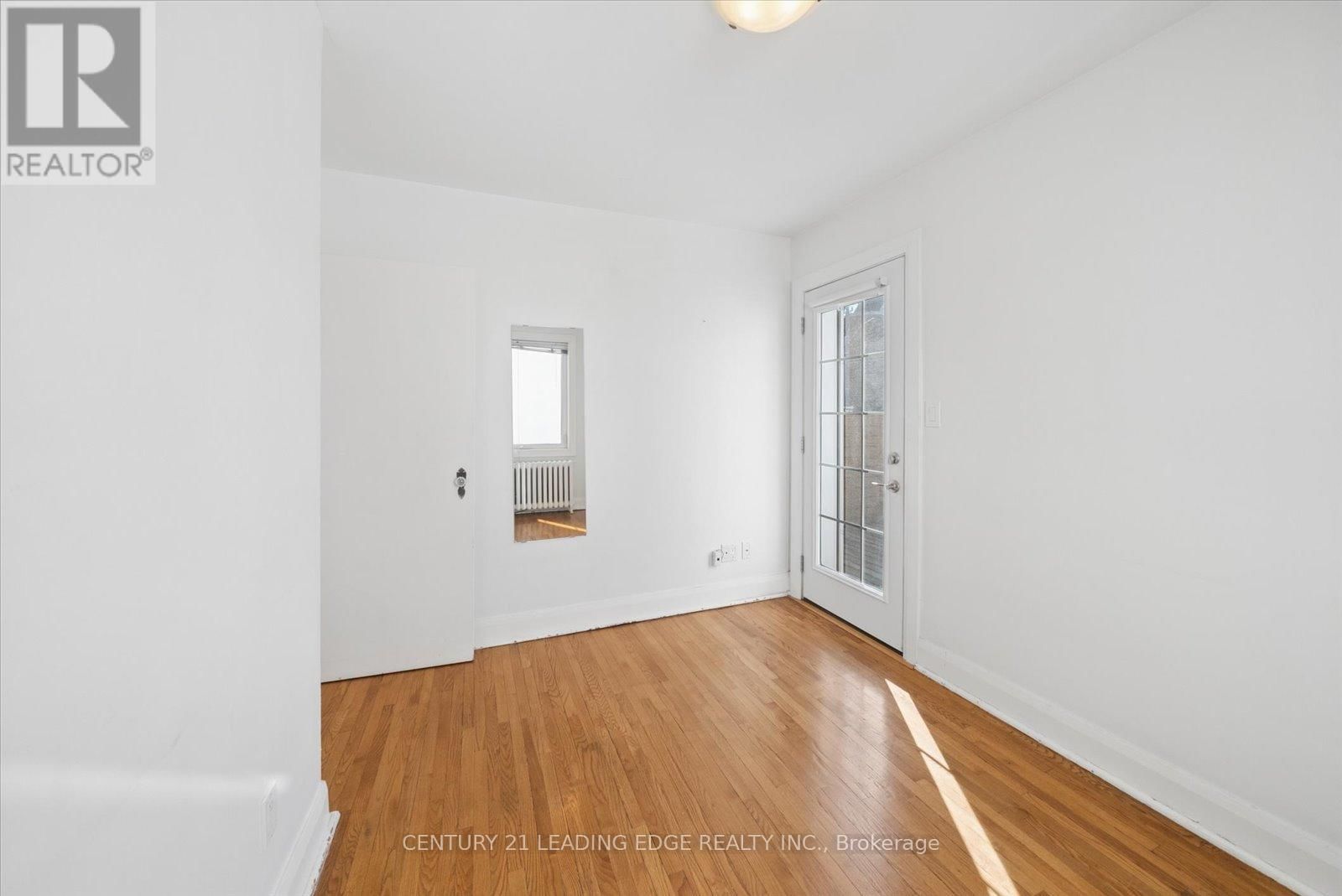 490 ARLINGTON AVENUE Image 16