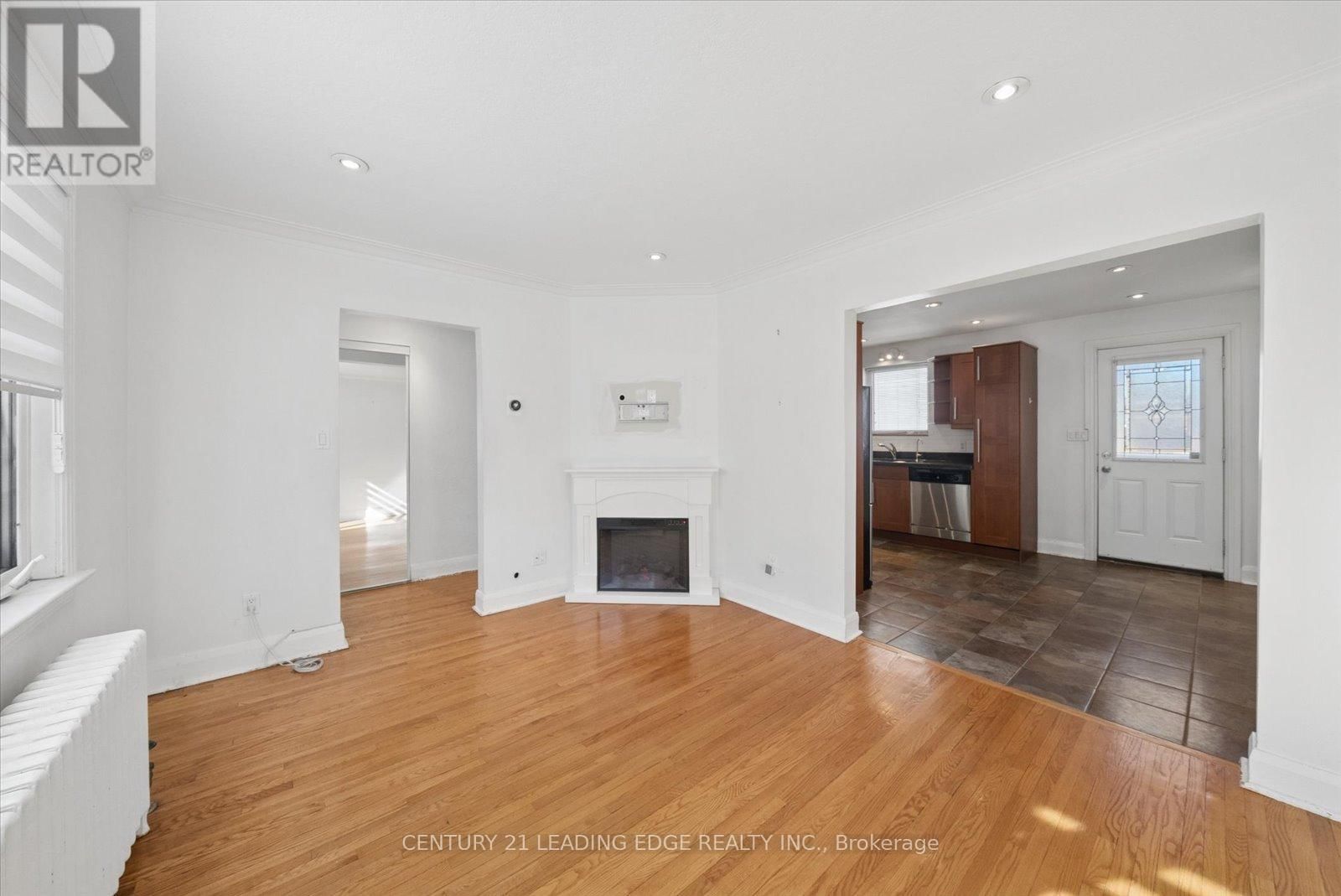 490 ARLINGTON AVENUE Image 9