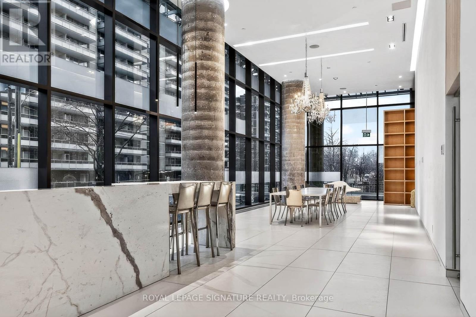 1110 - 185 ROEHAMPTON AVENUE Image 24