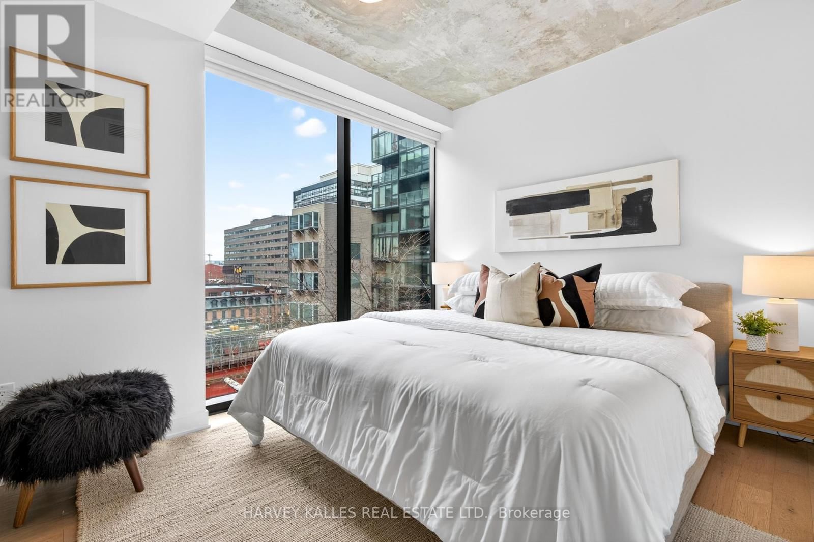 604 - 38 STEWART STREET Image 7