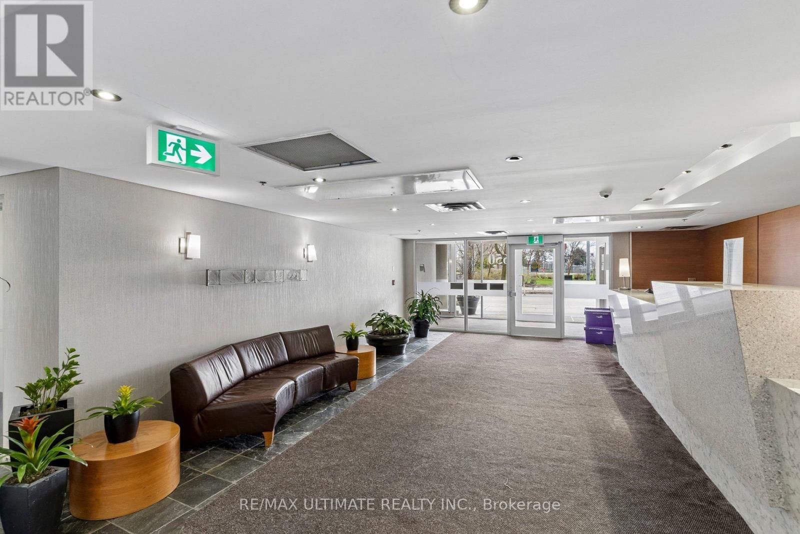 1216 - 650 QUEENS QUAY WEST Image 3