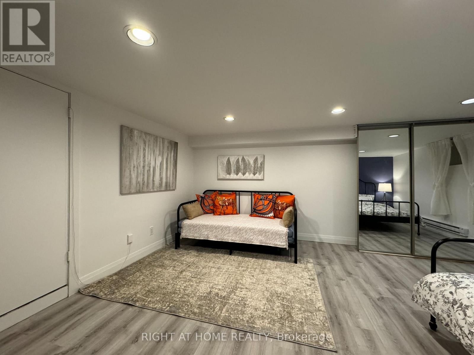 Bsmt - 1196 AVENUE ROAD Image 11