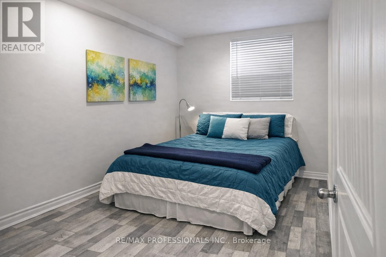 105 - 412 JARVIS STREET Image 13