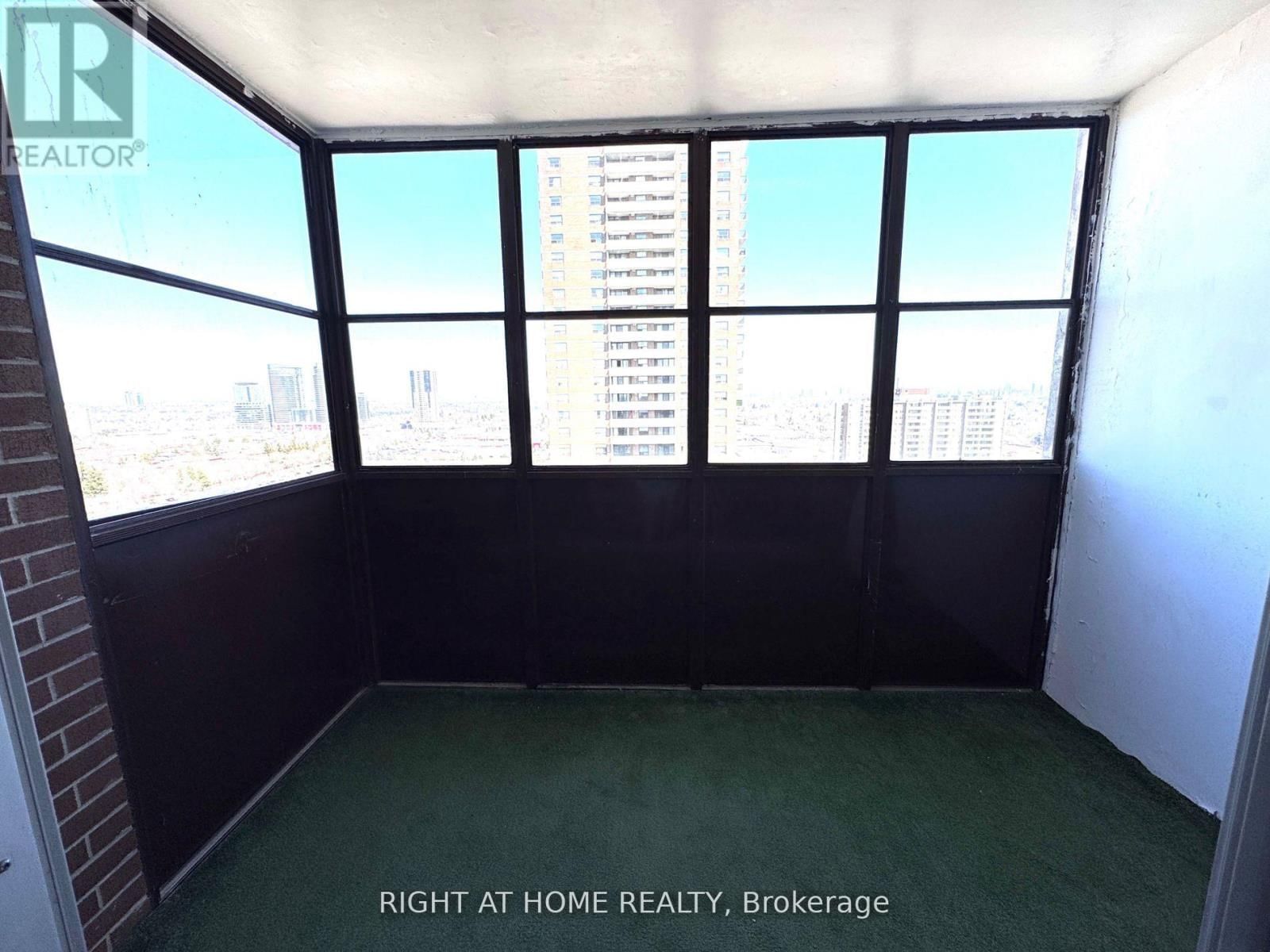 2104 - 205 HILDA AVENUE Image 13