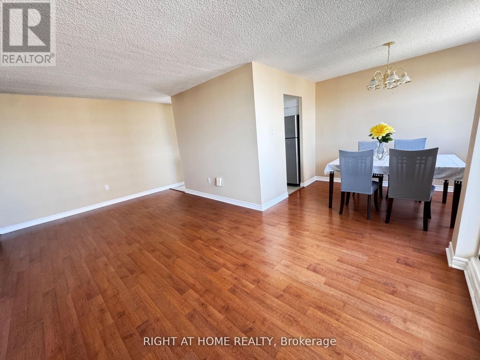 2104 - 205 HILDA AVENUE Image 8