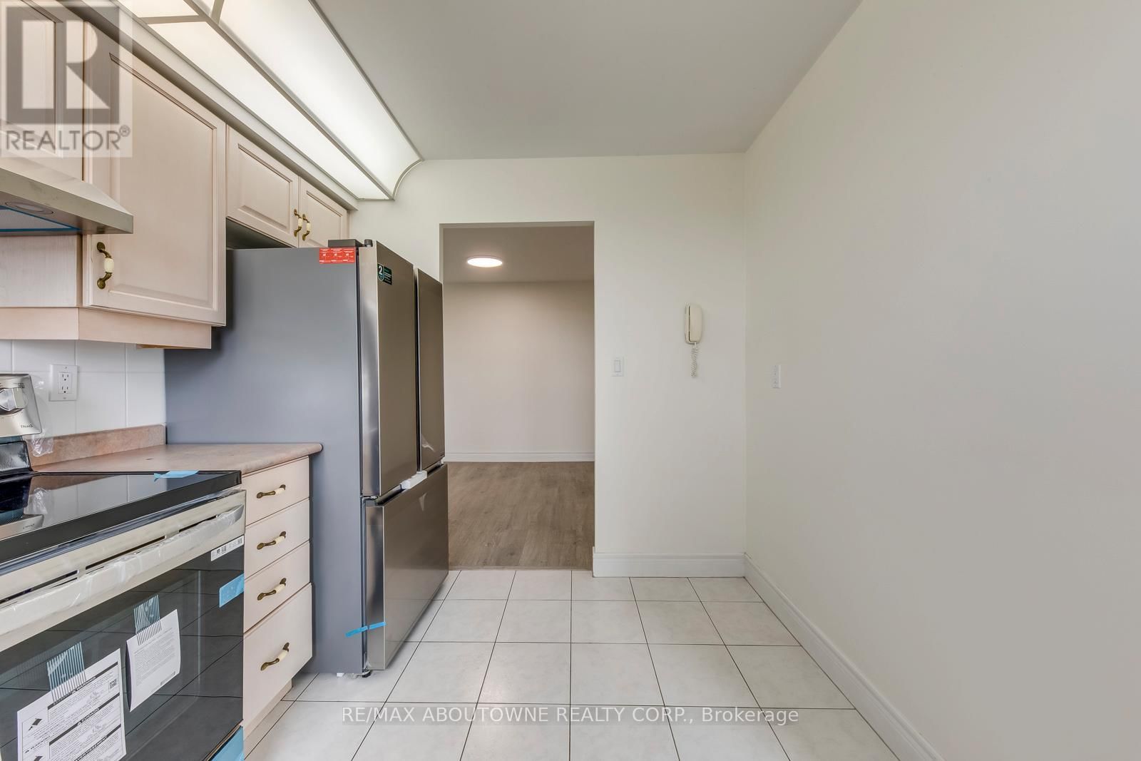 1805 - 5418 YONGE STREET Image 24