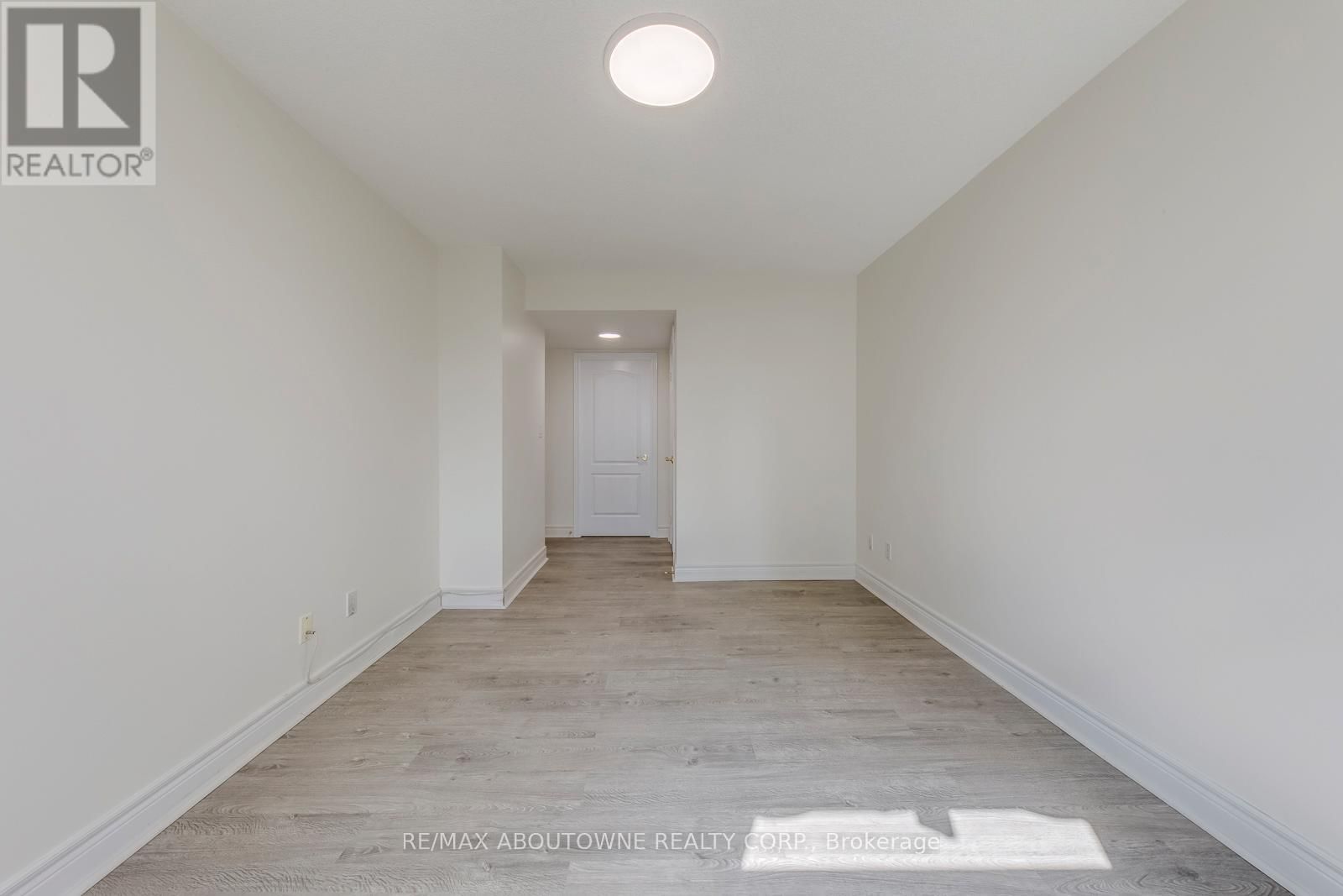 1805 - 5418 YONGE STREET Image 28