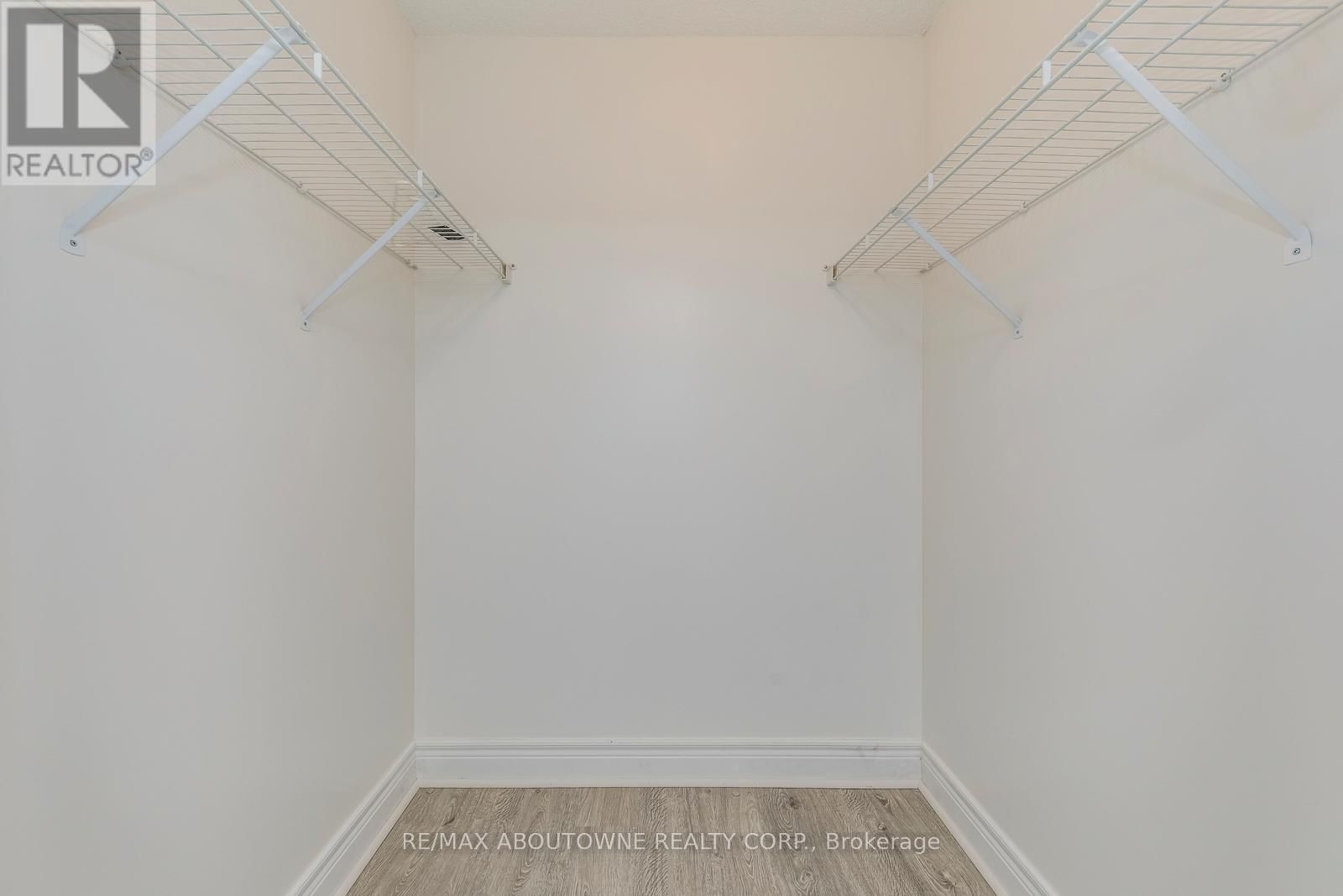 1805 - 5418 YONGE STREET Image 30