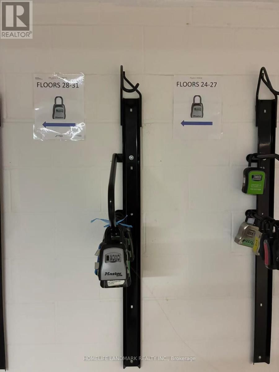 2626 - 5858 YONGE STREET Image 16