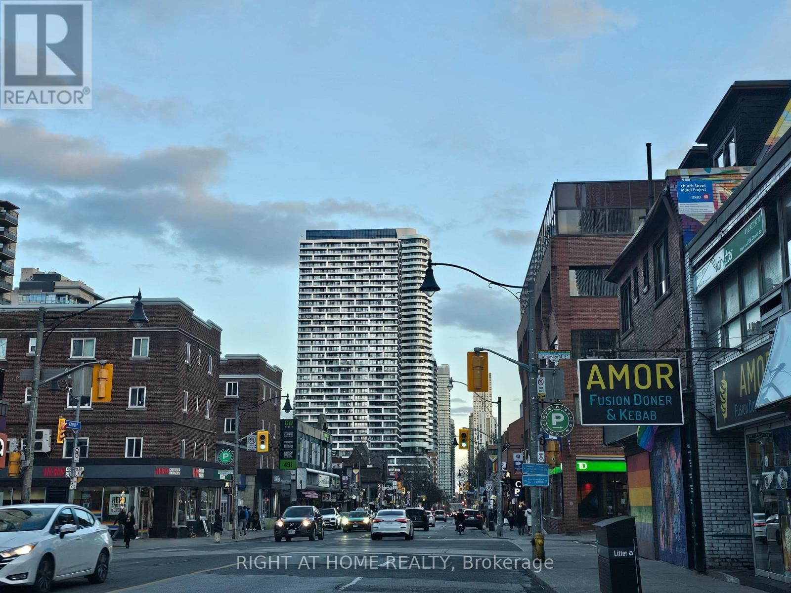 301 - 505 CHURCH STREET Image 32