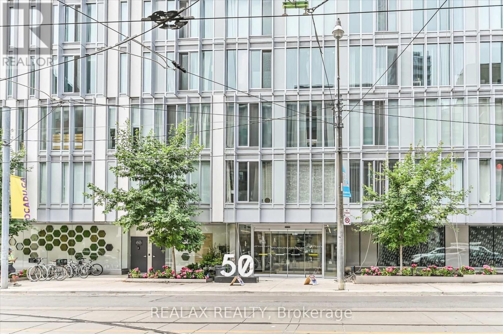 508 - 50 MCCAUL STREET Image 2