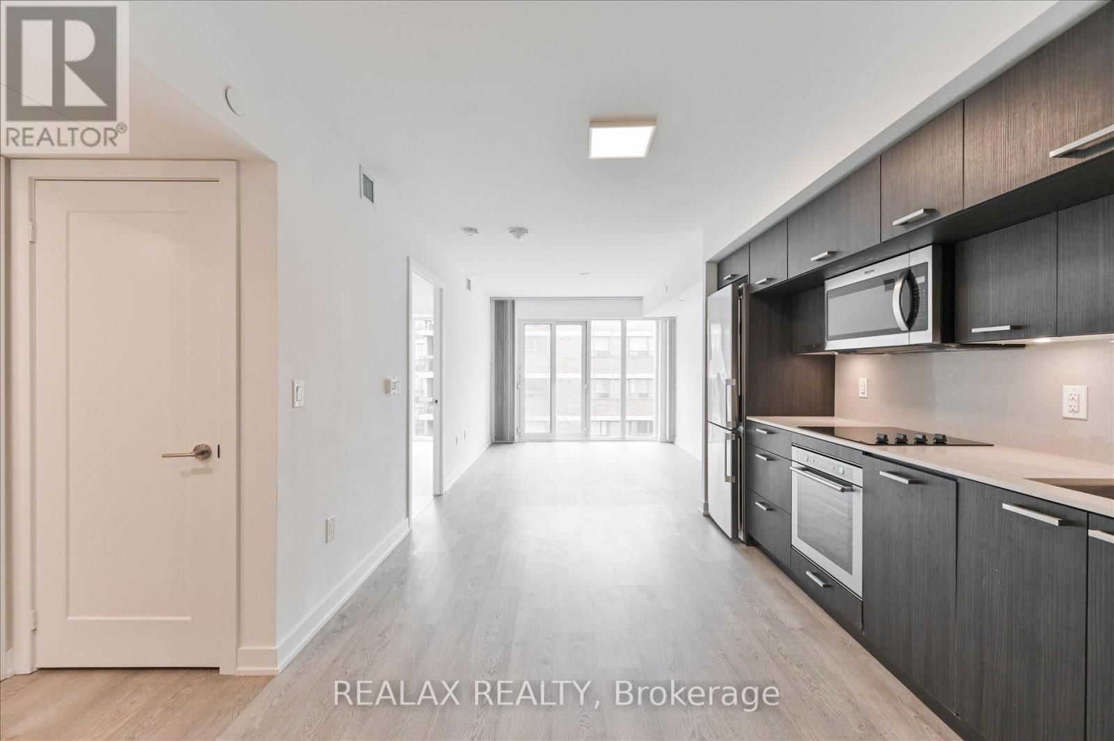 508 - 50 MCCAUL STREET Image 4