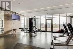 1702 - 121 MCMAHON DRIVE Image 14