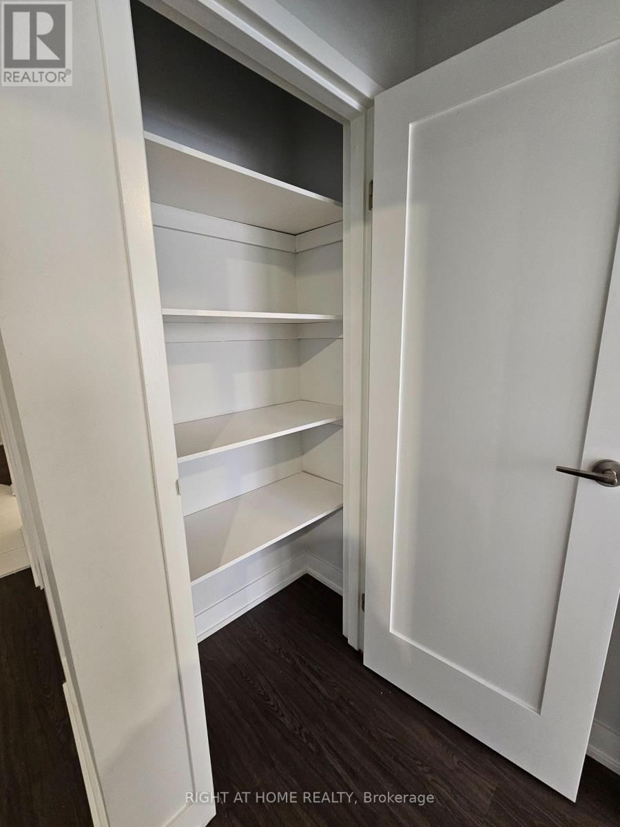 304 - 1801 EGLINTON AVENUE WEST Image 12