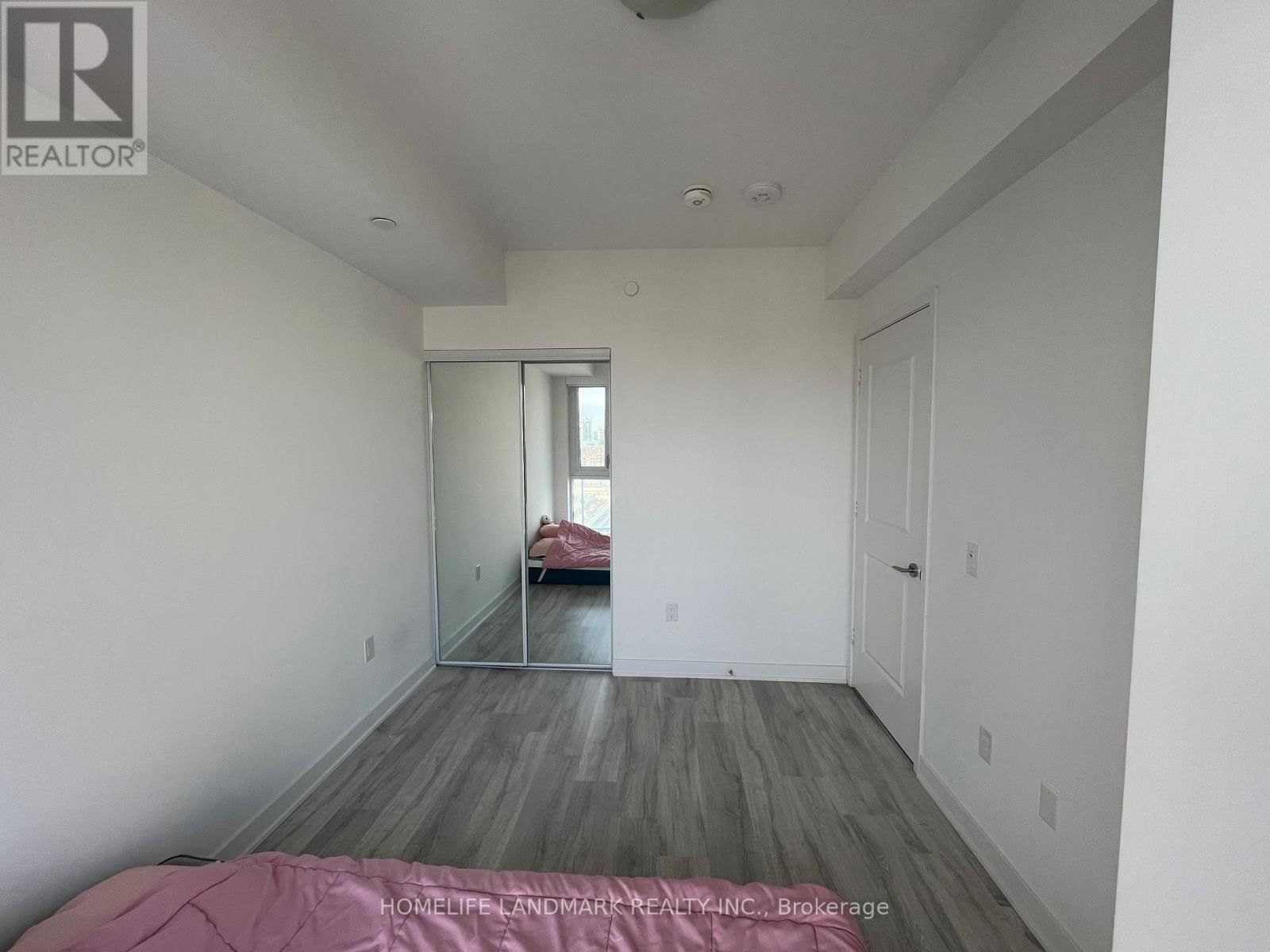 2403 - 100 DALHOUSIE STREET Image 7