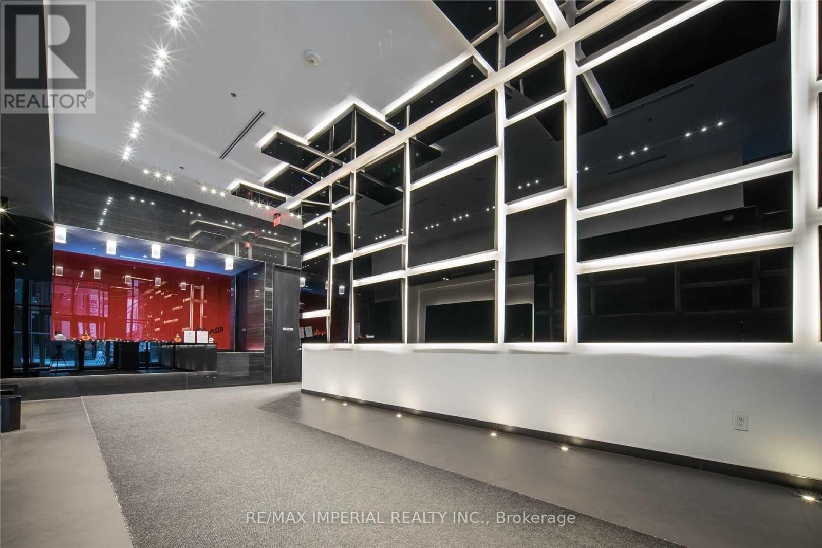 515 - 318 RICHMOND STREET WEST Image 21